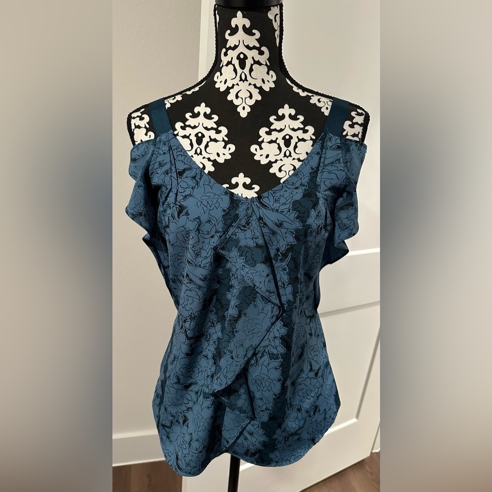 Banana Republic Sleeveless Floral Print Tank Top